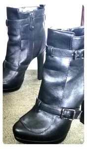 Simply Vera Wang Ellie Black Boots